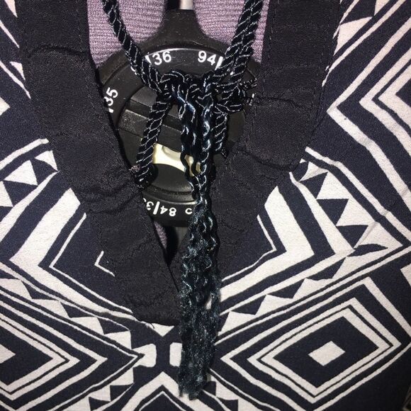 John Mark tank top size medium - Picture 3 of 6